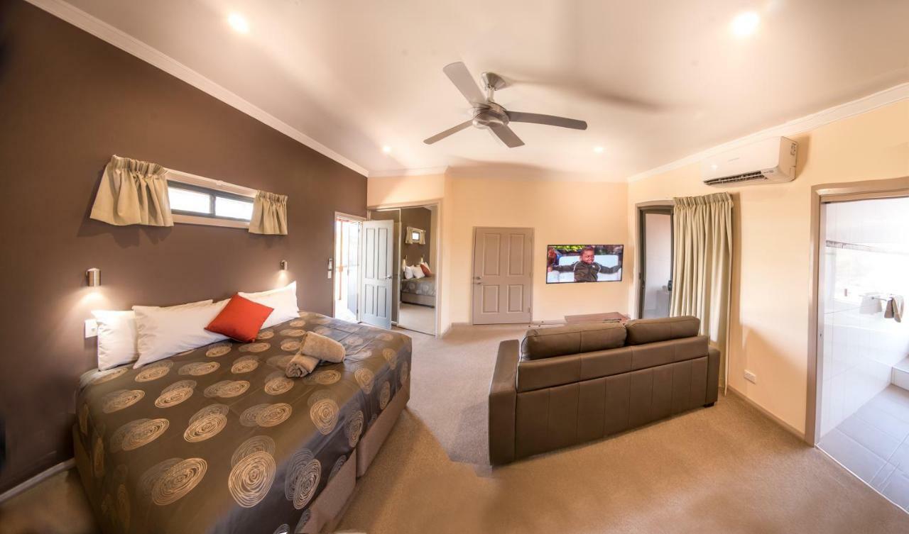 Broken Hill Outback Resort מראה חיצוני תמונה